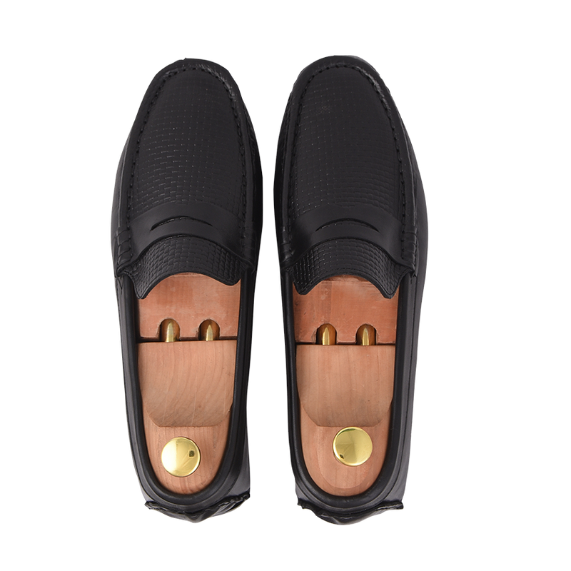 CLEAT BLK